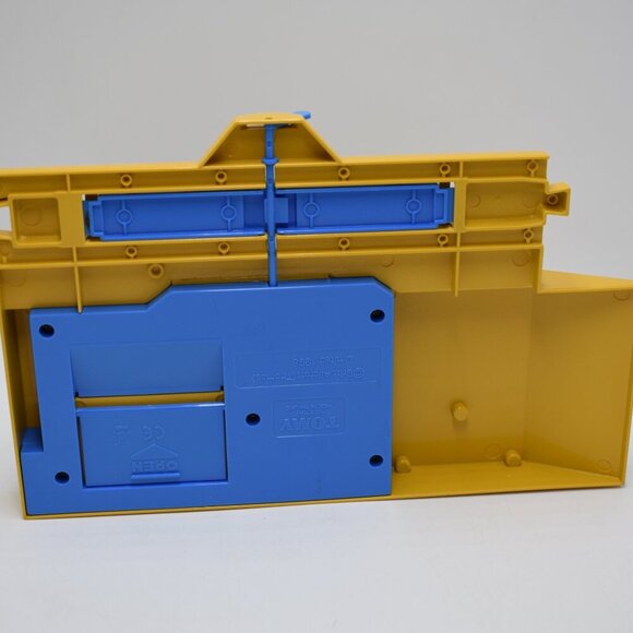 1998 Thomas & Friends Tomy Plarail Flying Harold Station Works - Station Only - Picture 11 of 11